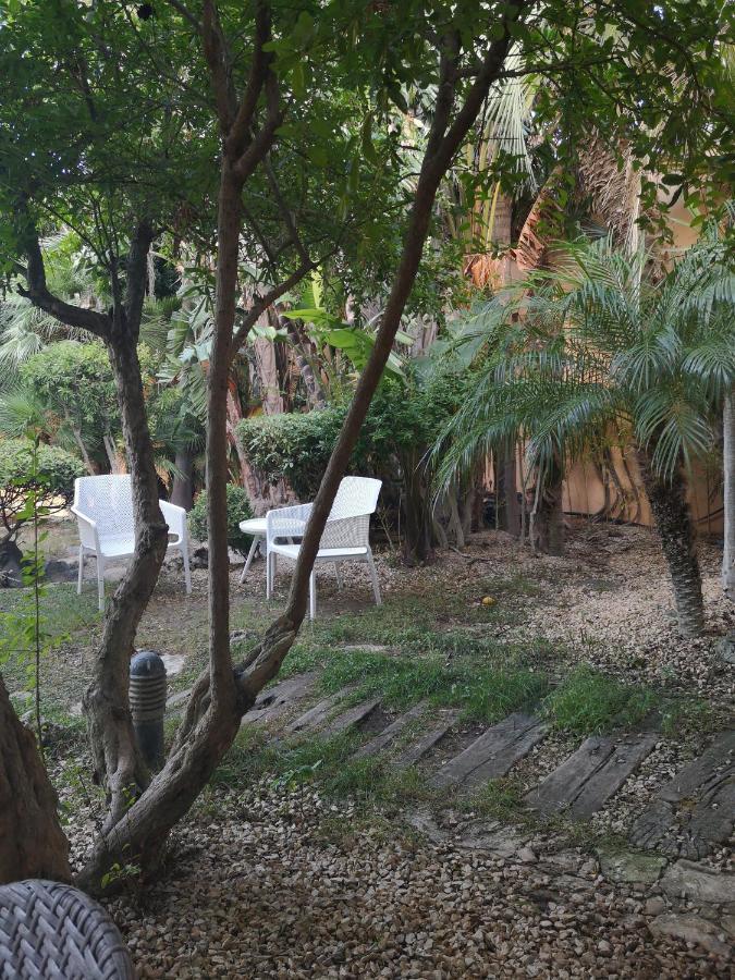 Il Giardino Dei Melograni Villa Favara Eksteriør bilde